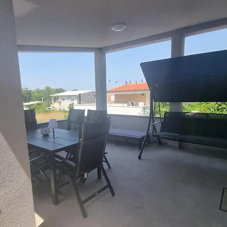 Apartman Moni