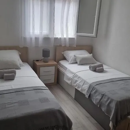 Apartman Moni Appartamento *